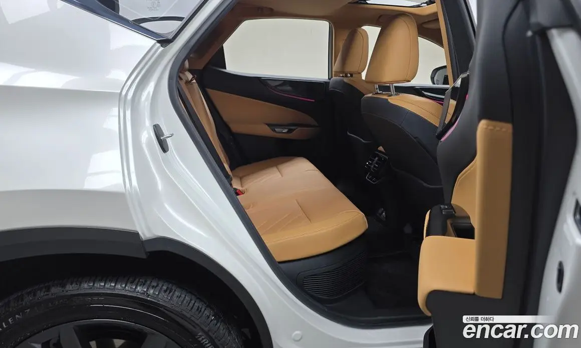 Lexus NX 2024 2.5 автомат (гидро), фото 16 Lexus NX 2024 2.5 автомат (гидро), фото 16