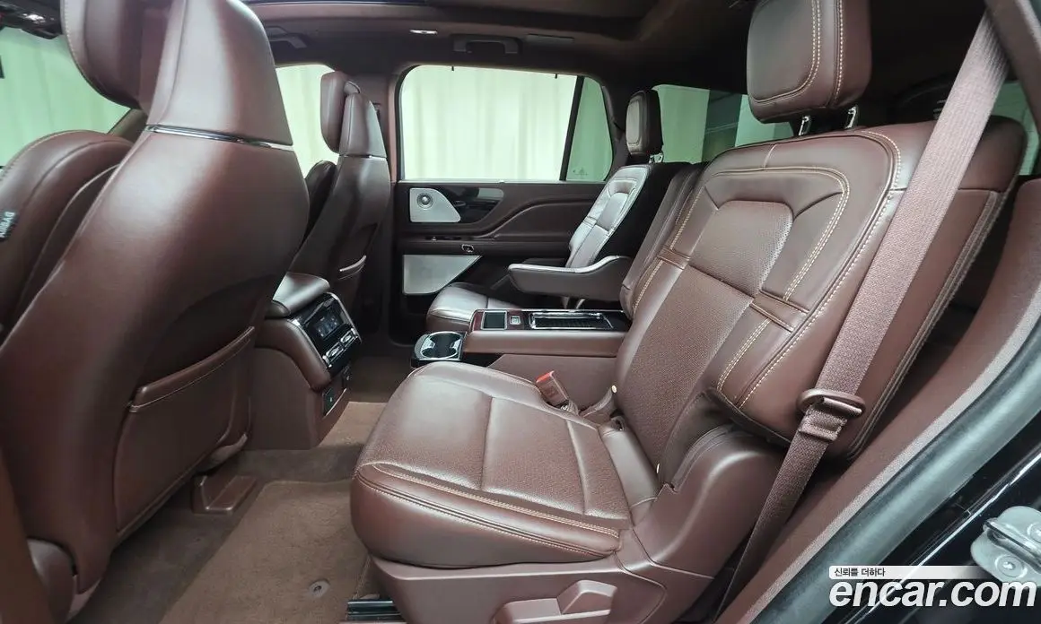 Lincoln Aviator 2023 3.0 автомат (гидро), фото 18 Lincoln Aviator 2023 3.0 автомат (гидро), фото 18