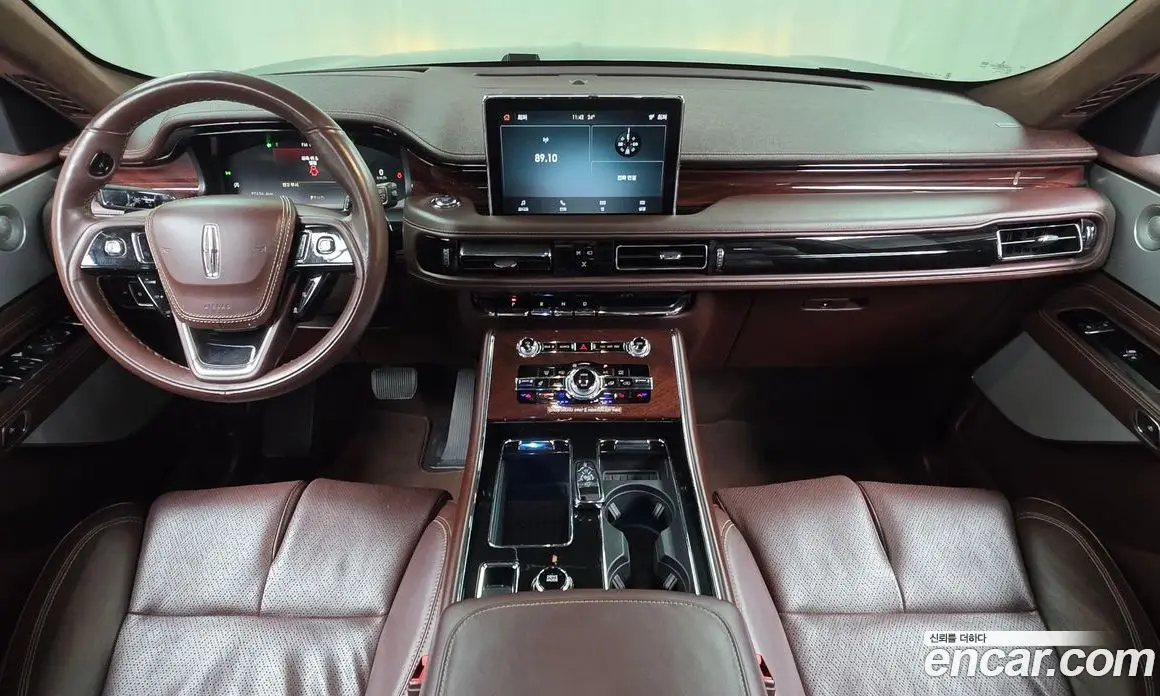 Lincoln Aviator 2023 3.0 автомат (гидро), фото 10 Lincoln Aviator 2023 3.0 автомат (гидро), фото 10