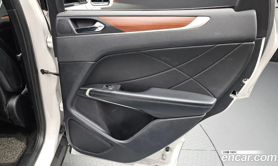 Lincoln MKC 2019 2.0 автомат (гидро), фото 15 Lincoln MKC 2019 2.0 автомат (гидро), фото 15