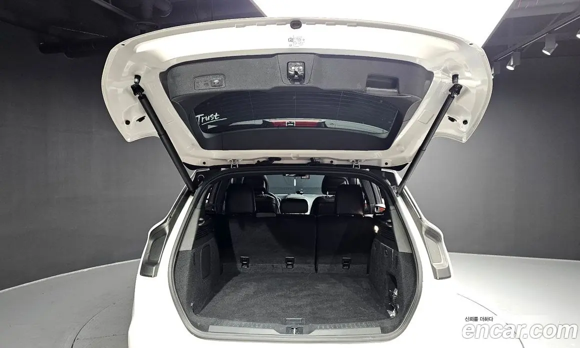 Lincoln MKC 2019 2.0 автомат (гидро), фото 26 Lincoln MKC 2019 2.0 автомат (гидро), фото 26
