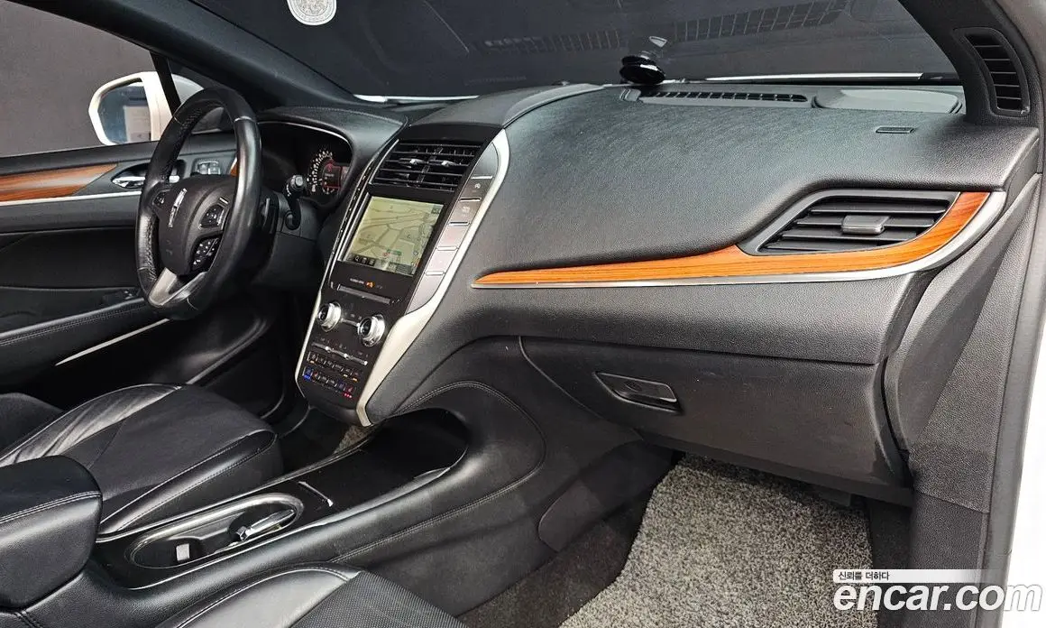 Lincoln MKC 2019 2.0 автомат (гидро), фото 30 Lincoln MKC 2019 2.0 автомат (гидро), фото 30