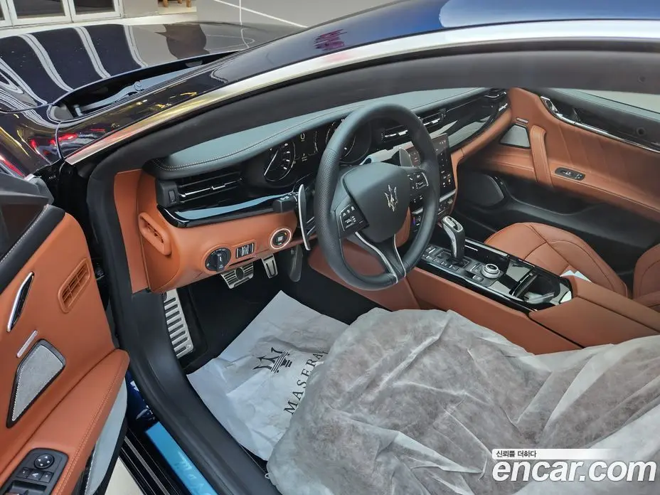 Maserati Quattroporte 2023 3.0 автомат (гидро), фото 6 Maserati Quattroporte 2023 3.0 автомат (гидро), фото 6