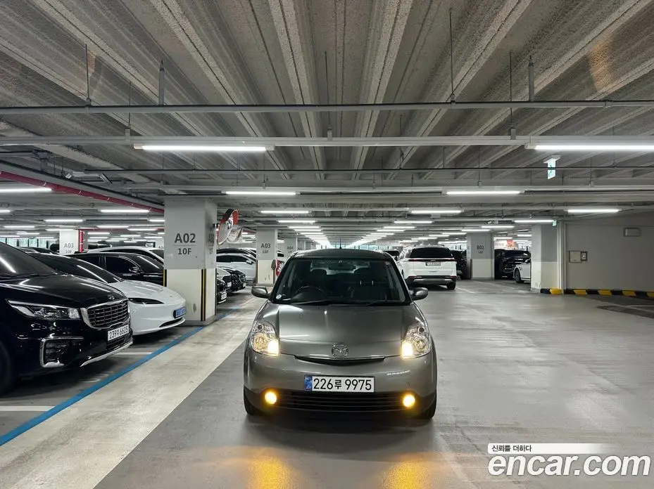 Mazda Verisa 2006 1.5 автомат (гидро), фото 2 Mazda Verisa 2006 1.5 автомат (гидро), фото 2