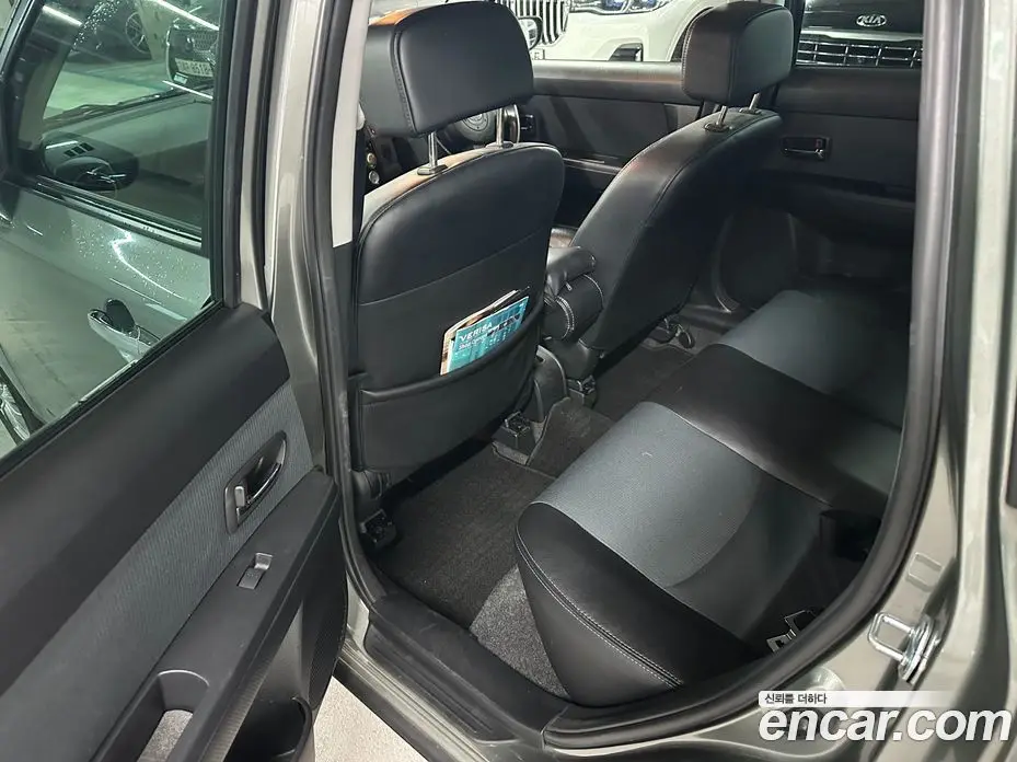 Mazda Verisa 2006 1.5 автомат (гидро), фото 17 Mazda Verisa 2006 1.5 автомат (гидро), фото 17