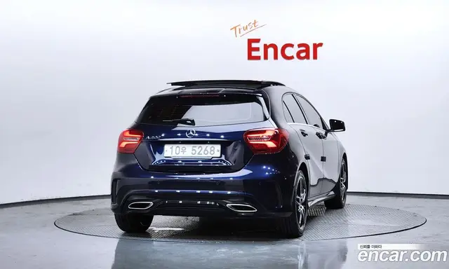 Mercedes-Benz A-Class 2018 1.6 автомат (гидро), миниатюра 4
