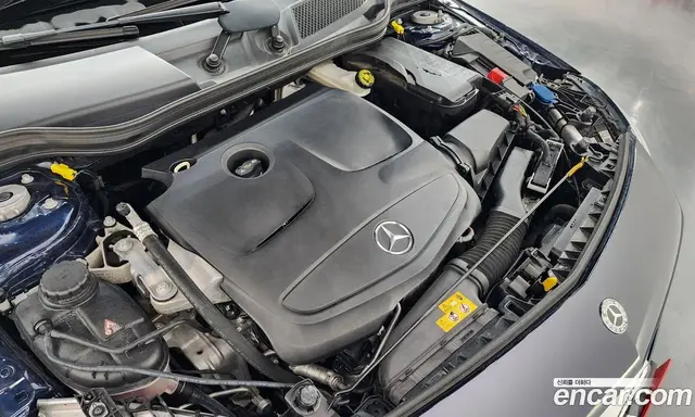 Mercedes-Benz A-Class 2018 1.6 автомат (гидро), миниатюра 6