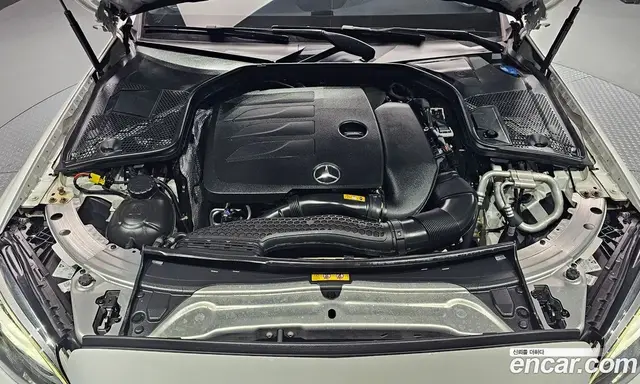 Mercedes-Benz C-Class 2019 2.0 автомат (гидро), миниатюра 6 Mercedes-Benz C-Class 2019 2.0 автомат (гидро), миниатюра 6