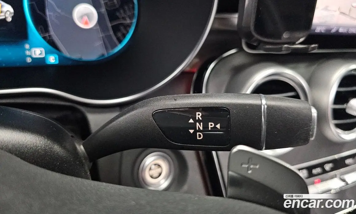 Mercedes-Benz C-Class 2021 2.0 автомат (гидро), фото 9