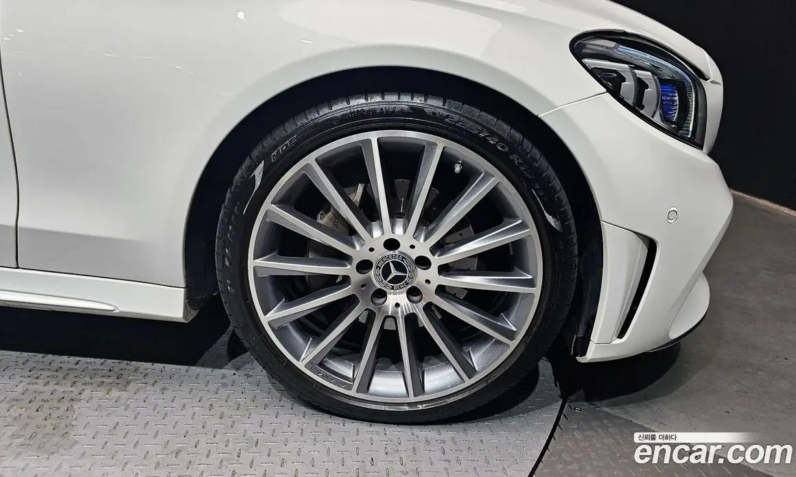 Mercedes-Benz C-Class 2023 2.0 автомат (гидро), фото 7 Mercedes-Benz C-Class 2023 2.0 автомат (гидро), фото 7