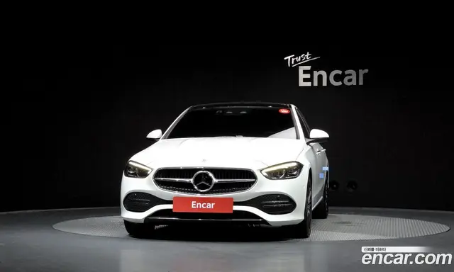 Mercedes-Benz C-Class 2023 2.0 автомат (гидро), миниатюра 3 Mercedes-Benz C-Class 2023 2.0 автомат (гидро), миниатюра 3