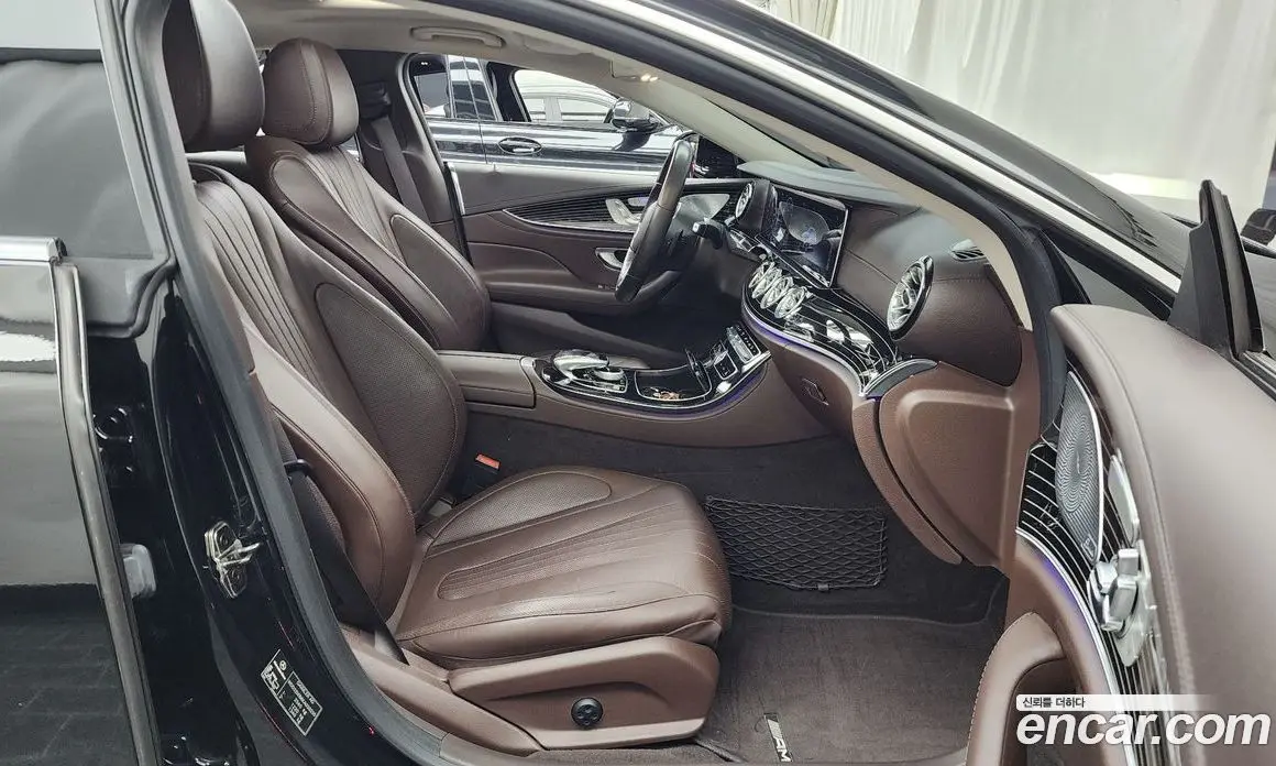 Mercedes-Benz CLS-Class 2019 3.0 автомат (гидро), фото 17 Mercedes-Benz CLS-Class 2019 3.0 автомат (гидро), фото 17