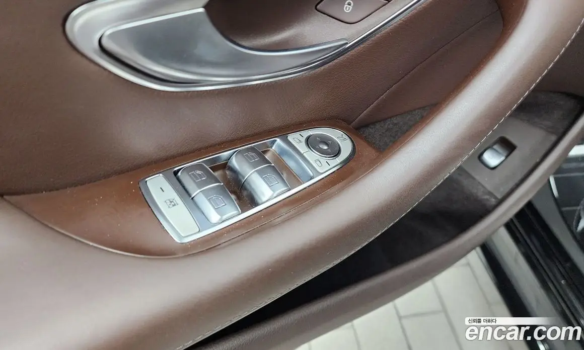 Mercedes-Benz CLS-Class 2019 3.0 автомат (гидро), фото 30 Mercedes-Benz CLS-Class 2019 3.0 автомат (гидро), фото 30