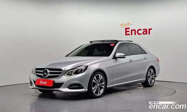 Mercedes-Benz E-Class 2015 3.5 автомат (гидро), миниатюра 1 Mercedes-Benz E-Class 2015 3.5 автомат (гидро), миниатюра 1