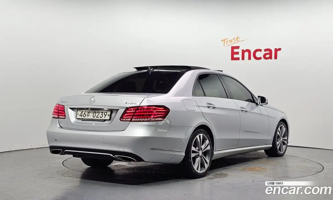 Mercedes-Benz E-Class 2015 3.5 автомат (гидро), фото 2 Mercedes-Benz E-Class 2015 3.5 автомат (гидро), фото 2