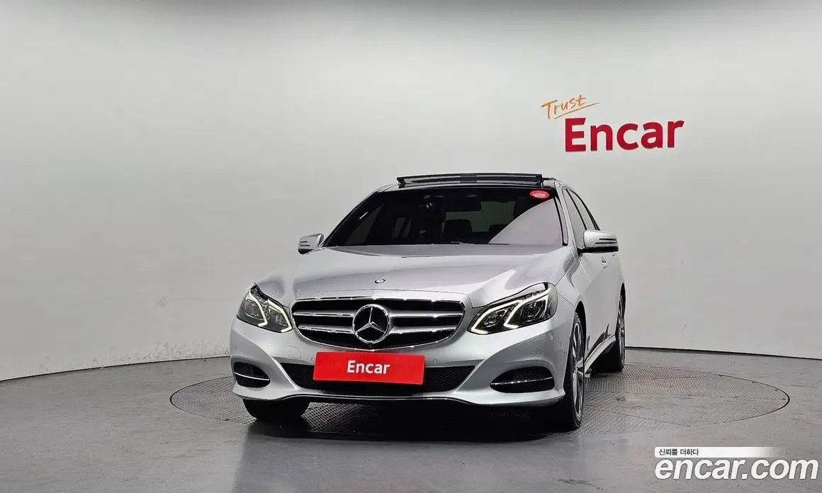 Mercedes-Benz E-Class 2015 3.5 автомат (гидро), фото 3 Mercedes-Benz E-Class 2015 3.5 автомат (гидро), фото 3