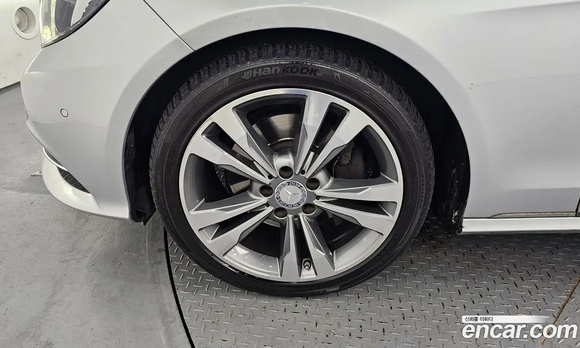 Mercedes-Benz E-Class 2015 3.5 автомат (гидро), фото 5 Mercedes-Benz E-Class 2015 3.5 автомат (гидро), фото 5
