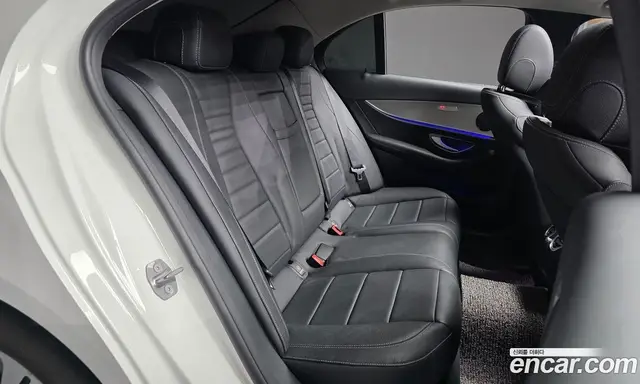 Mercedes-Benz E-Class 2017 2.0 автомат (гидро), миниатюра 12