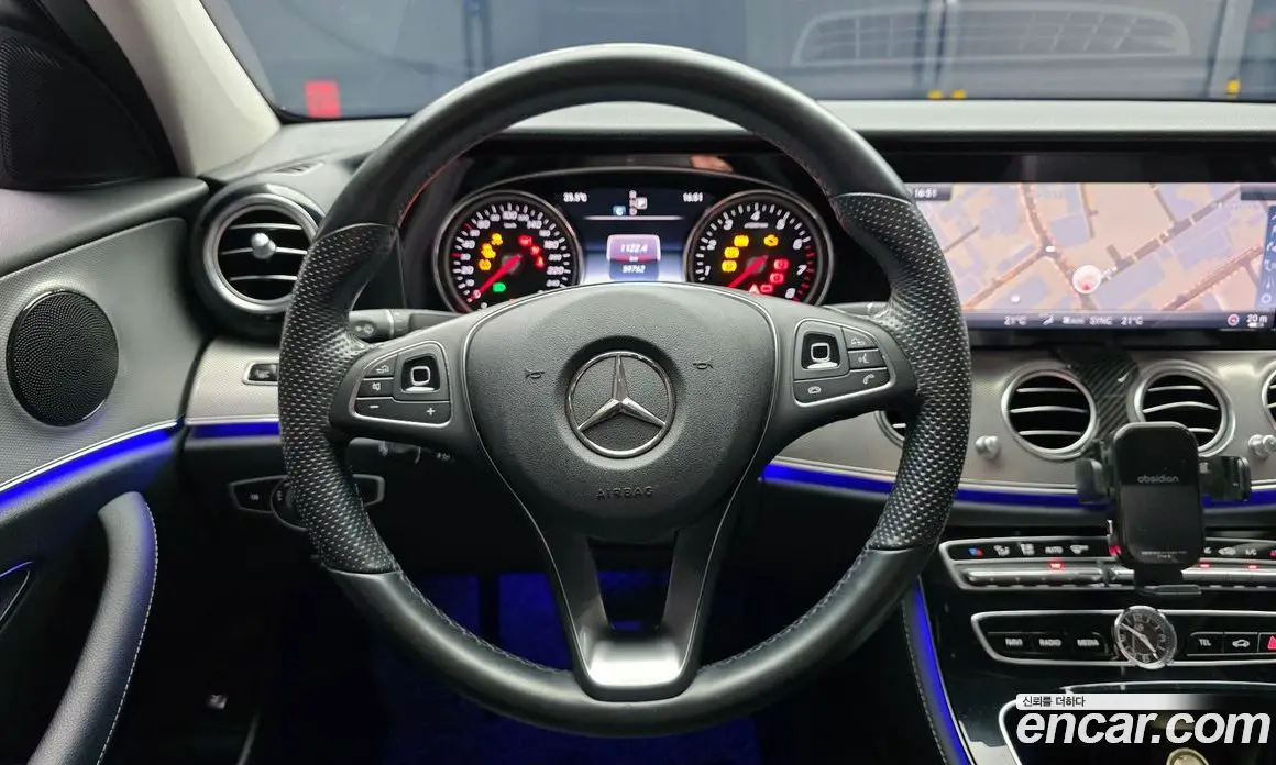 Mercedes-Benz E-Class 2017 2.0 автомат (гидро), фото 13 Mercedes-Benz E-Class 2017 2.0 автомат (гидро), фото 13