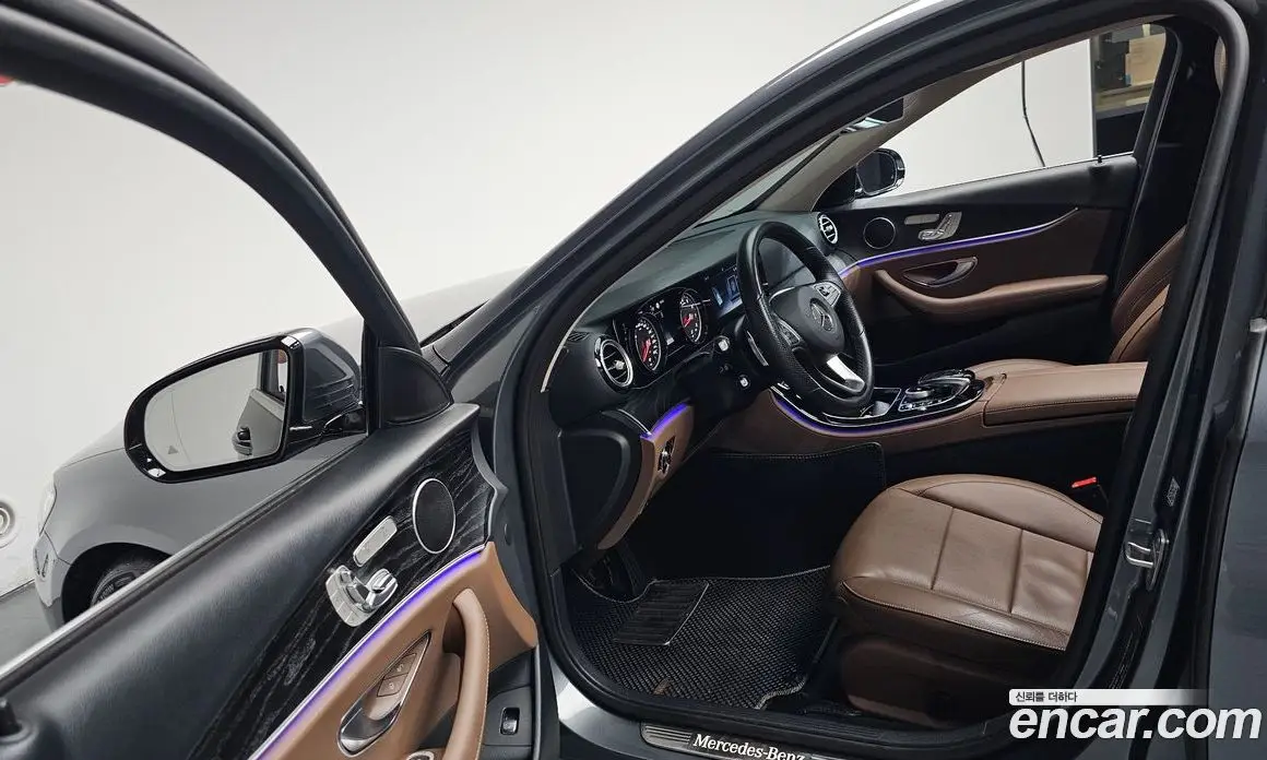 Mercedes-Benz E-Class 2017 2.0 автомат (гидро), фото 13