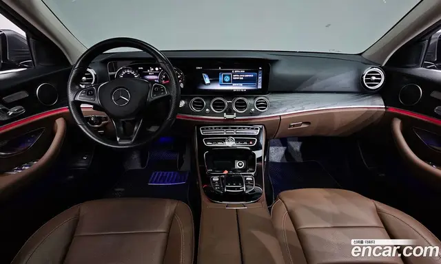Mercedes-Benz E-Class 2017 2.0 автомат (гидро), миниатюра 10