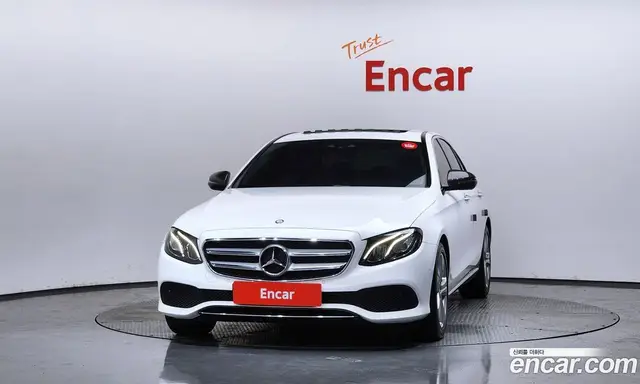 Mercedes-Benz E-Class 2017 2.0 автомат (гидро), миниатюра 3 Mercedes-Benz E-Class 2017 2.0 автомат (гидро), миниатюра 3