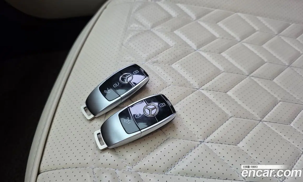 Mercedes-Benz E-Class 2018 2.0 автомат (гидро), фото 27 Mercedes-Benz E-Class 2018 2.0 автомат (гидро), фото 27