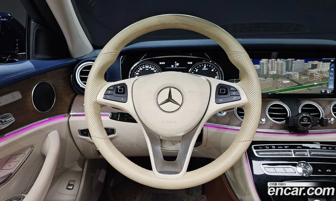 Mercedes-Benz E-Class 2018 1.9 автомат (гидро), фото 12