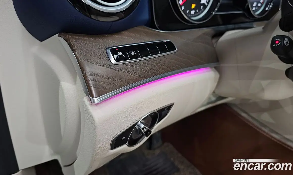 Mercedes-Benz E-Class 2018 1.9 автомат (гидро), фото 16