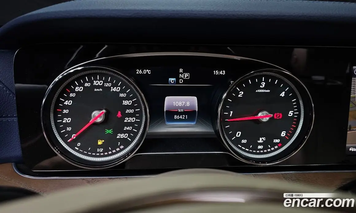 Mercedes-Benz E-Class 2018 1.9 автомат (гидро), фото 8