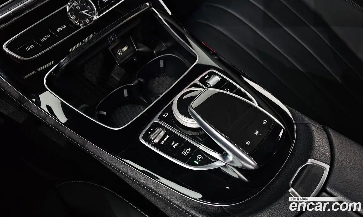 Mercedes-Benz E-Class 2019 1.9 автомат (гидро), фото 18 Mercedes-Benz E-Class 2019 1.9 автомат (гидро), фото 18