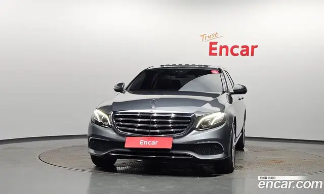Mercedes-Benz E-Class 2019 1.9 автомат (гидро), миниатюра 3 Mercedes-Benz E-Class 2019 1.9 автомат (гидро), миниатюра 3