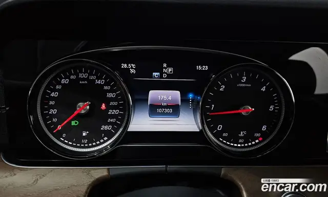 Mercedes-Benz E-Class 2019 1.9 автомат (гидро), миниатюра 8 Mercedes-Benz E-Class 2019 1.9 автомат (гидро), миниатюра 8