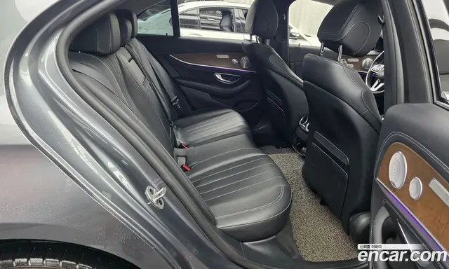 Mercedes-Benz E-Class 2020 2.0 автомат (гидро), миниатюра 12