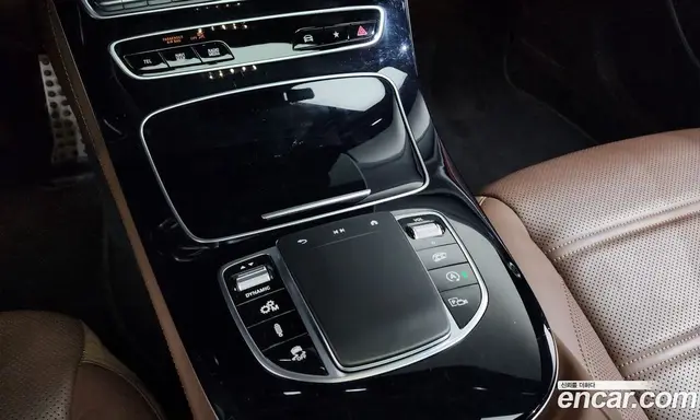 Mercedes-Benz E-Class 2021 3.0 автомат (гидро), миниатюра 12