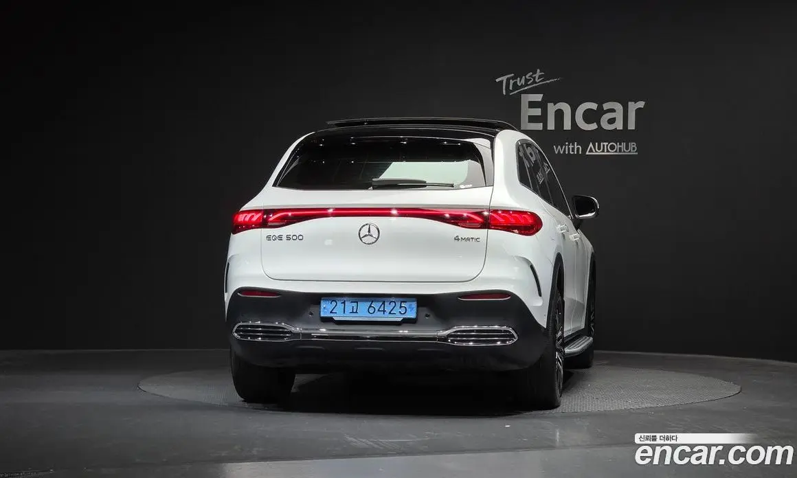 Mercedes-Benz EQE 2023 0.3 автомат (гидро), фото 3