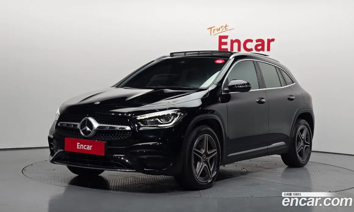 Mercedes-Benz GLA-Class 2020 2.0 автомат (гидро), фото 1 Mercedes-Benz GLA-Class 2020 2.0 автомат (гидро), фото 1