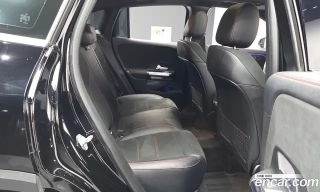 Mercedes-Benz GLA-Class 2020 2.0 автомат (гидро), миниатюра 12