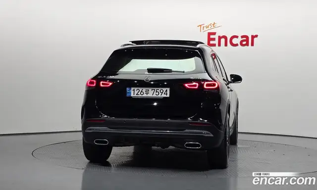 Mercedes-Benz GLA-Class 2020 2.0 автомат (гидро), миниатюра 4 Mercedes-Benz GLA-Class 2020 2.0 автомат (гидро), миниатюра 4