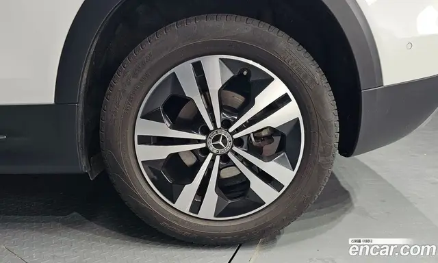 Mercedes-Benz GLB-Class 2022 1.9 автомат (гидро), миниатюра 6 Mercedes-Benz GLB-Class 2022 1.9 автомат (гидро), миниатюра 6