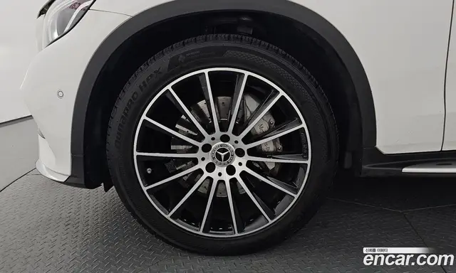 Mercedes-Benz GLC-Class 2018 2.1 автомат (гидро), миниатюра 4 Mercedes-Benz GLC-Class 2018 2.1 автомат (гидро), миниатюра 4