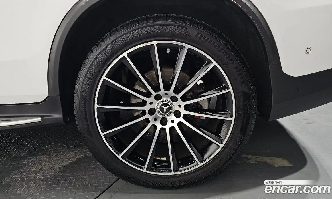 Mercedes-Benz GLC-Class 2018 2.1 автомат (гидро), фото 6 Mercedes-Benz GLC-Class 2018 2.1 автомат (гидро), фото 6