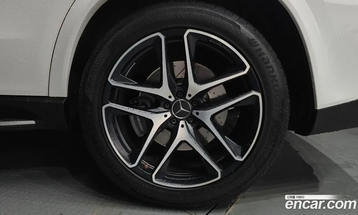 Mercedes-Benz GLE-Class 2021 3.0 автомат (гидро), фото 7 Mercedes-Benz GLE-Class 2021 3.0 автомат (гидро), фото 7