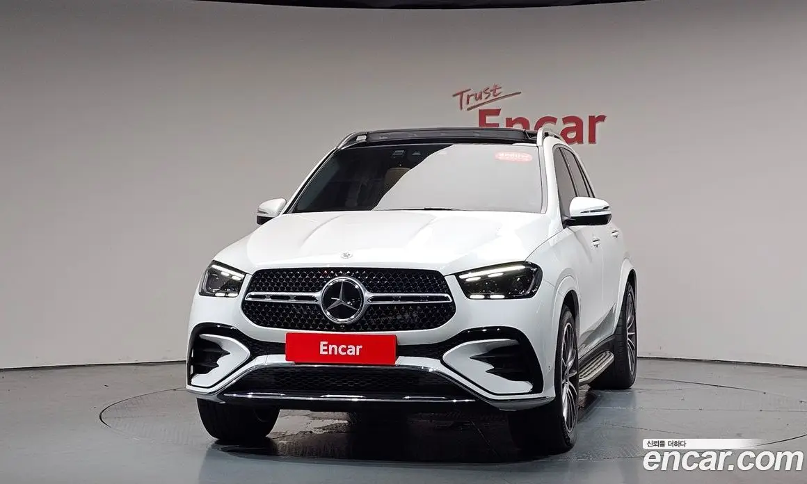Mercedes-Benz GLE-Class 2025 3.0 автомат (гидро), фото 2 Mercedes-Benz GLE-Class 2025 3.0 автомат (гидро), фото 2