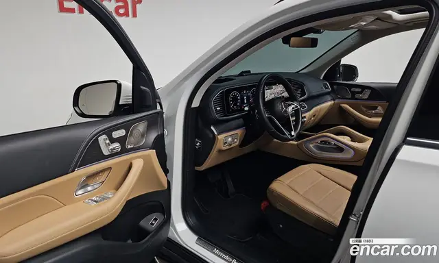 Mercedes-Benz GLE-Class 2025 3.0 автомат (гидро), миниатюра 12