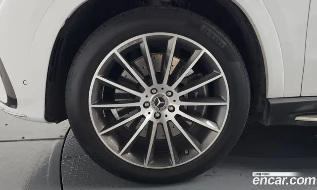 Mercedes-Benz GLE-Class 2025 3.0 автомат (гидро), миниатюра 4 Mercedes-Benz GLE-Class 2025 3.0 автомат (гидро), миниатюра 4