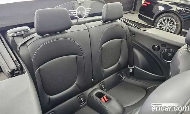 Mini Cooper Convertible 2016 1.5 автомат (гидро), миниатюра 12