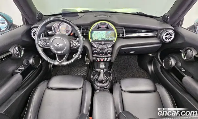 Mini Cooper Convertible 2016 1.5 автомат (гидро), миниатюра 7 Mini Cooper Convertible 2016 1.5 автомат (гидро), миниатюра 7