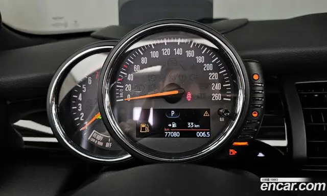 Mini Cooper Convertible 2016 1.5 автомат (гидро), миниатюра 8 Mini Cooper Convertible 2016 1.5 автомат (гидро), миниатюра 8