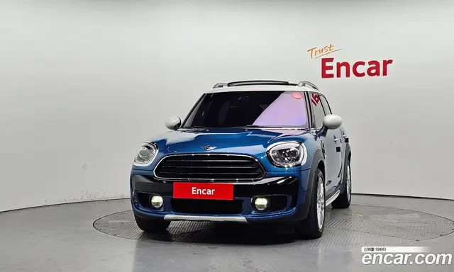 Mini Countryman 2017 2.0 автомат (гидро), миниатюра 3 Mini Countryman 2017 2.0 автомат (гидро), миниатюра 3